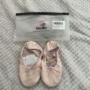 Stelle Kids Canvas Ballet Shoes Size 8 Good Condition